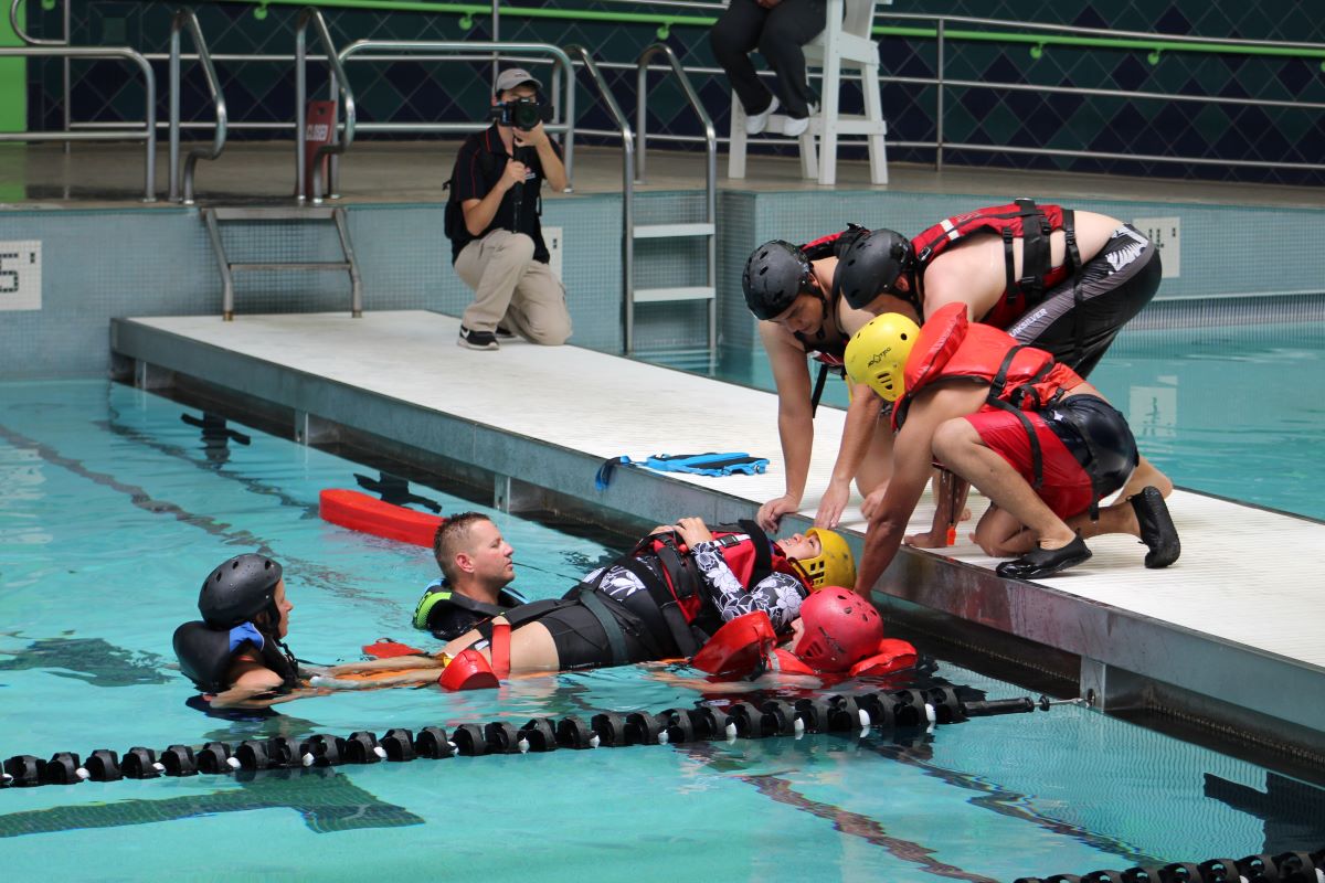 paramedicine students training in the water