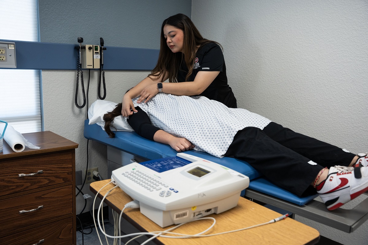 ekg student