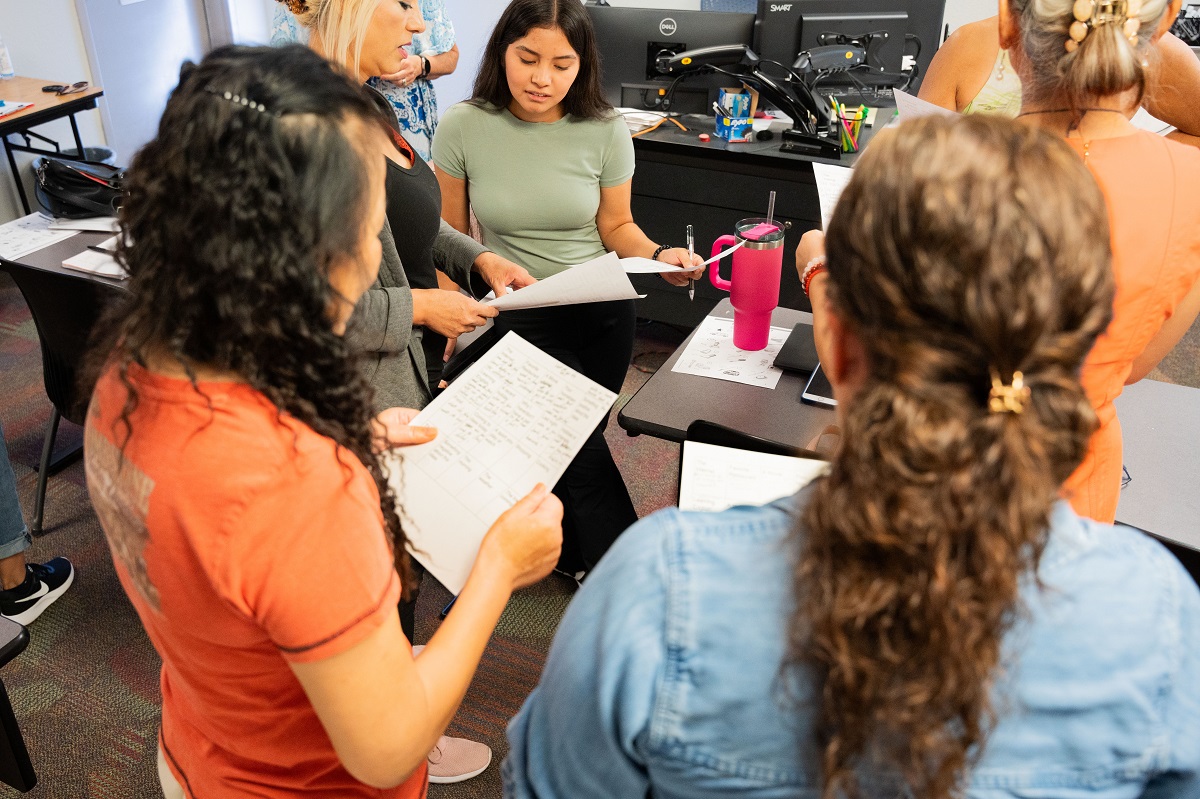 Cochise English as a Second Language Students